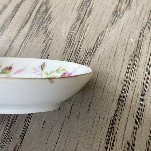 Vintage‎ Lefton Personal Porcelain Ashtray with Floral Design - Picture 7 of 9